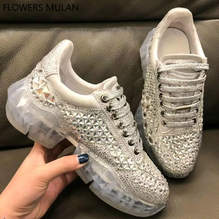 

Brand New Designer 2019 Women Trainers Shimmering Diamond Upper Girl Sneakers Lace Up Zapatos Soft Clear Heels Flat Shoes Runway