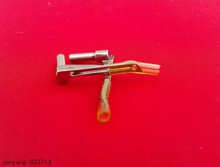 SEWING MACHINE SPARE PARTS ACCESSORIES HIGH QUALITY SEWING LOOPER