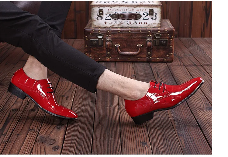 Г. Новая модная высококачественная повседневная мужская обувь кожаная мужская обувь блестящая лакированная кожа блестящая модная модельная обувь на шнуровке