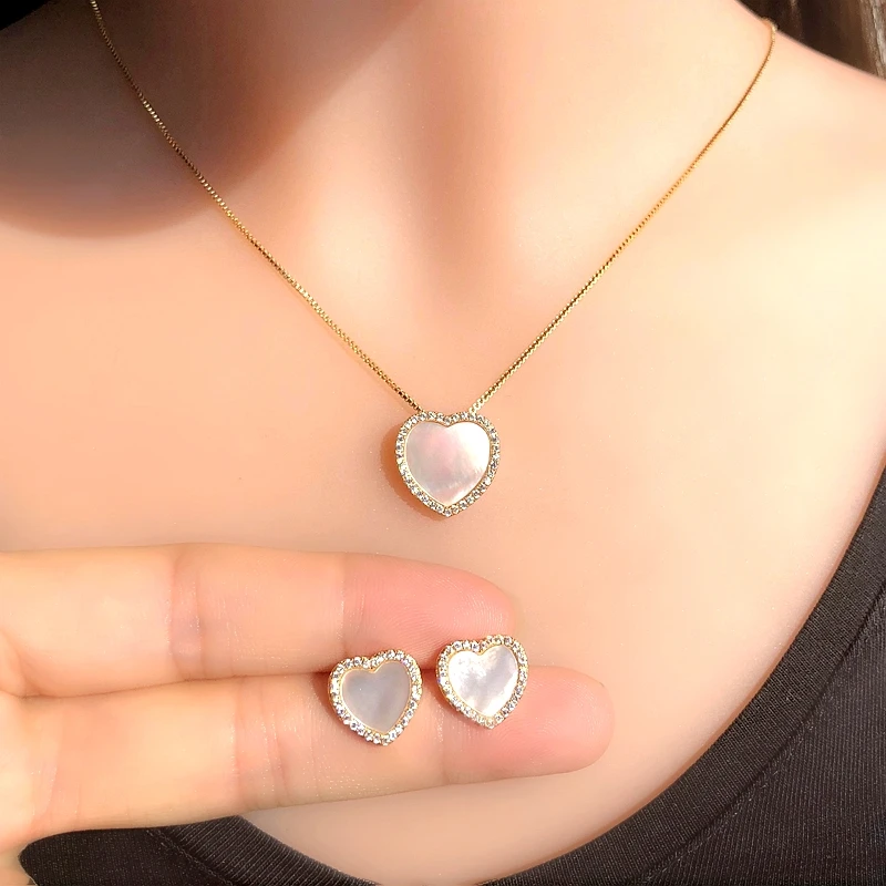 

Luxury Round Cubic Zirconia Natural Pearl Sea Shell Heart Jewelry Sets small Pendant Necklace Stud Earring Gold Color Bridal Set