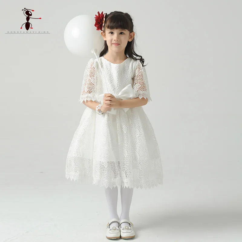 

Kung Fu Ant 2018 White Half Sleeve Lace Cute O-neck Cotton Vestido Infantil Kids Clothes Summer Party Dress for Girl B0026