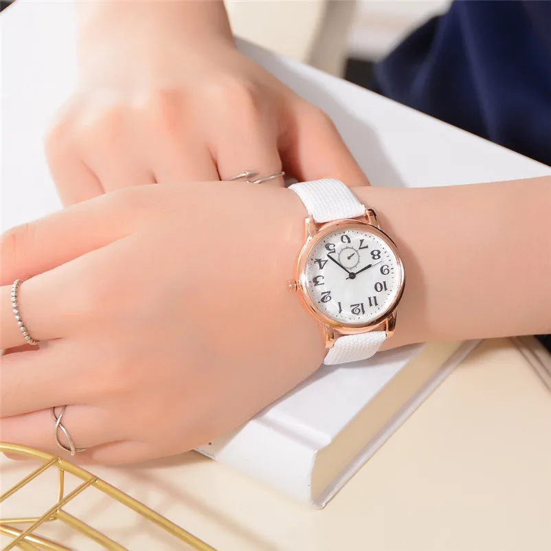 Fashion women's watches brand luxury ladies Retro Peacock Leather Sapphire Simulation Analog Quartz Watch Montre femme Y24 (4)