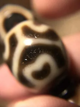 

Tibet Daluo Dzizhu bracelet tiger teeth lotus Water grain classic collection