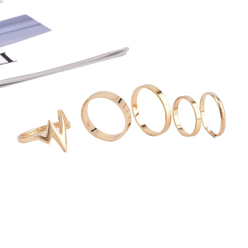 7750599415_1183610382