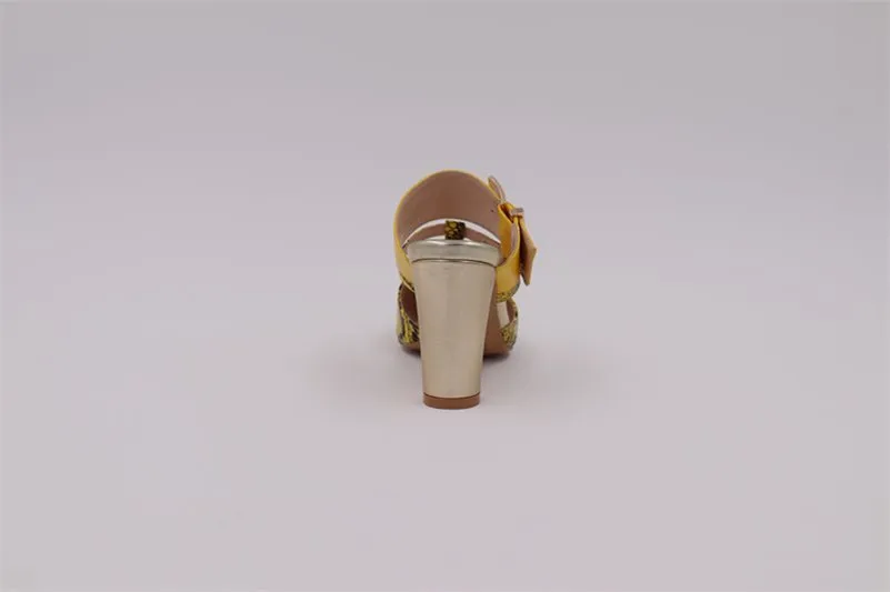 EDC0DDBF48F1DEE0A5B142FA0F3C8B92_