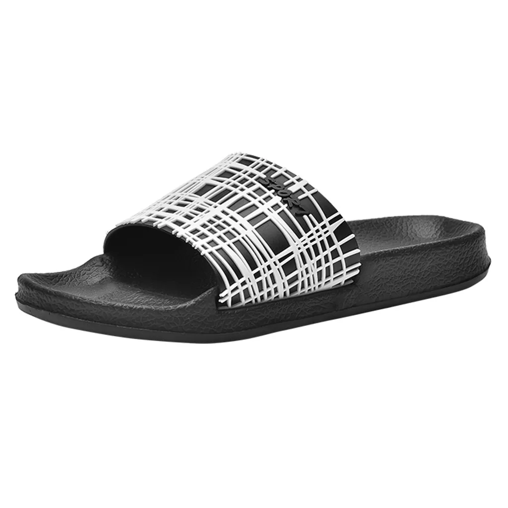 

New Summer Men Indoor Slippers Mixed Stripe Beach Sandals Flat Soft Non Slip Flip Flop Outdoor Fashion Male Slipper Shoes