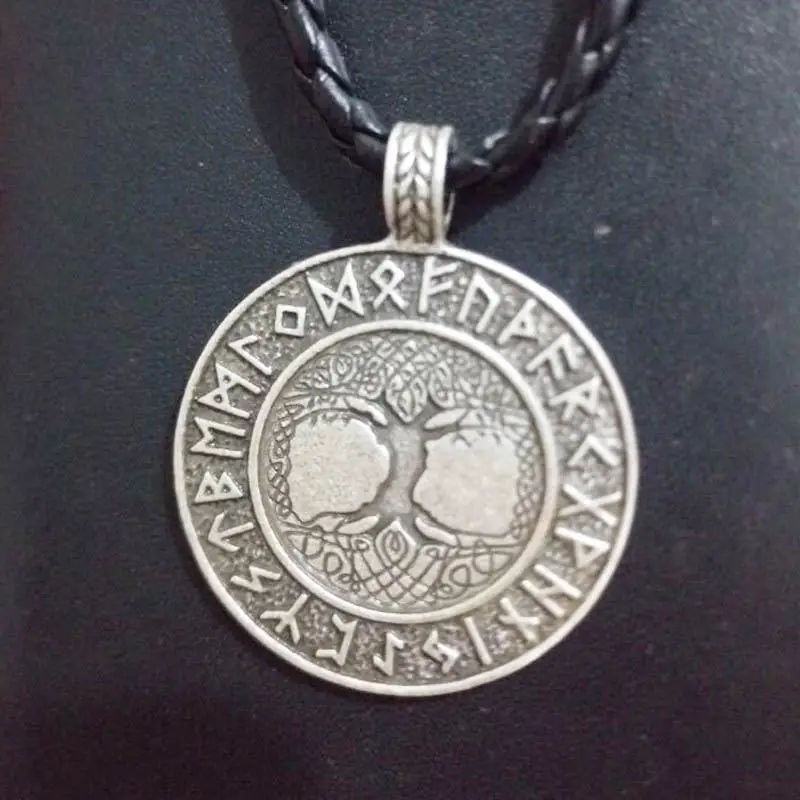 viking amulet necklace (3)