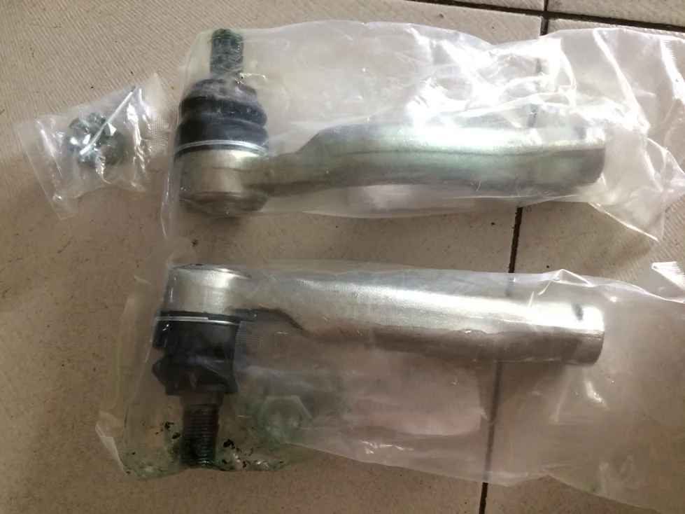 Галстук конца стержня 45047-69205 45046-69205 мяч соединений для Toyota land cruiser vx 1999