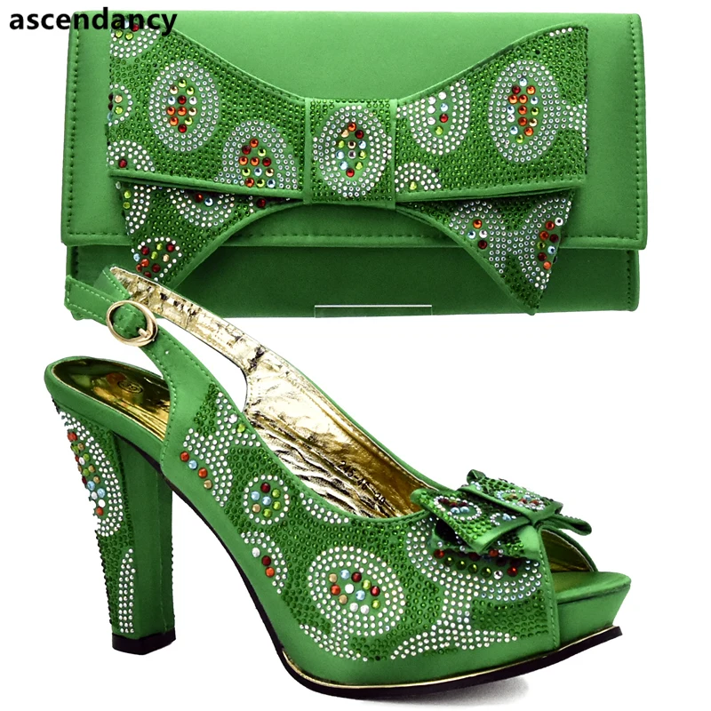 

Latest Green Color Italian Matching Shoe and Bag Set Decorated with Rhinestone Shoe and Bag Set New 2017 High Quality Shoes Bag