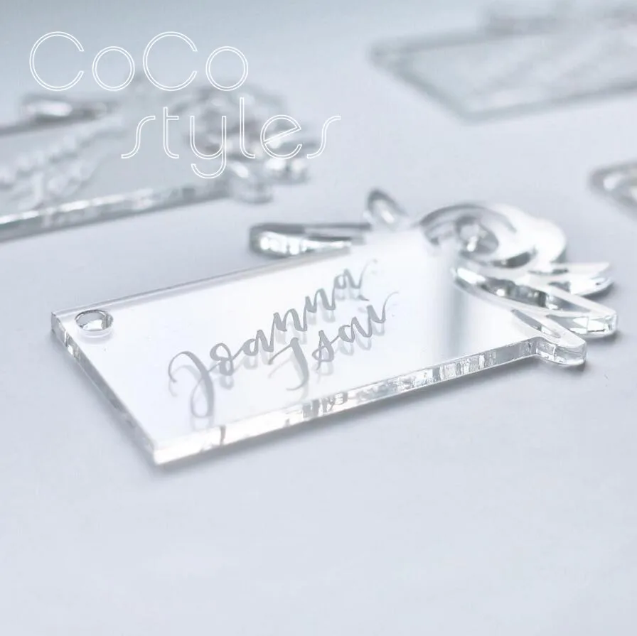Cocostyles customized modern lucid laser cut acrylic guest name card with hand writing for lawn wedding invitation | Дом и сад