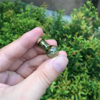 

Mini Glass Bottles Ball Shape Cute Bottles With Cork Colors Vials Gift tiny Wishing Jars Bottles Mix 7 Colors Free shipping