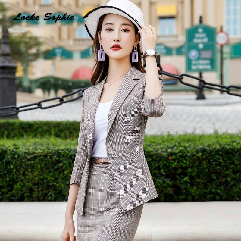 1pcs Women's Plus size Blazers coats 2019 Spring cotton Single buckle plaid Suits jackets ladies Skinny Blazers Suits coats