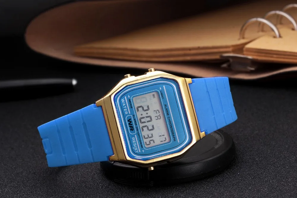 Силиконовый ремешок Ретро Винтажные цифровые часы для мальчиков и девочек мужские и женские Новое поступление 100 шт./партия