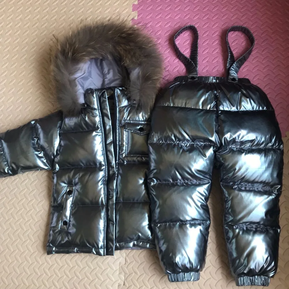 Зимние теплые комплекты одежды с капюшоном и воротником из натурального меха для девочек; Детский комплект водонепроницаемой одежды на белом утином пуху; лыжные комплекты для мальчиков
