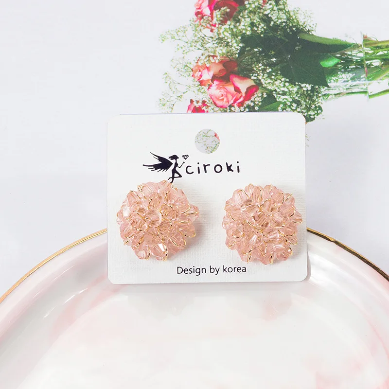 

2019 New Korean Version Of Small Fresh Crystal Flower Ball Earrings Mesh Red Fashion Personality Elegant Earrings For Women