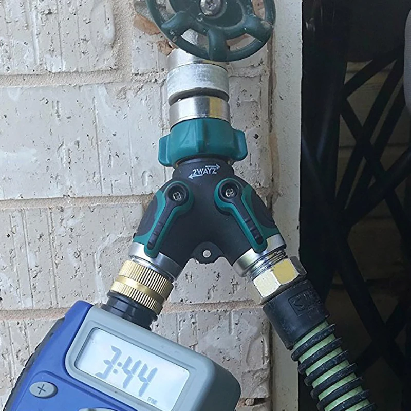 4373342704_441870057