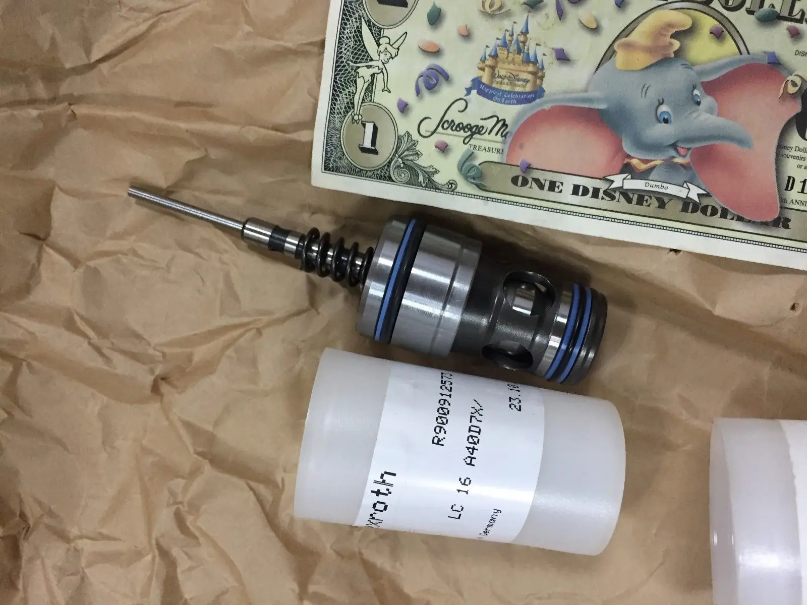 

LC16A40D7X/ NEW REXROTH VALVE R900912573 LC 16 A40D7X/
