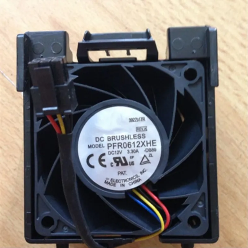 Комплект радиаторов DL180 G9 ЦП Xeon 773194 001 779091 и 2 вентилятора 773483 серверный вентилятор