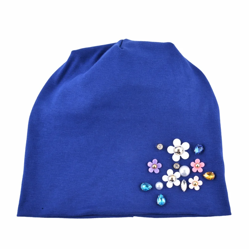 Шапки женские осенние зимняя одноцветные шапки для дам цветок из кристаллов из жемчуга шапка женские модные головные уборы для женщин