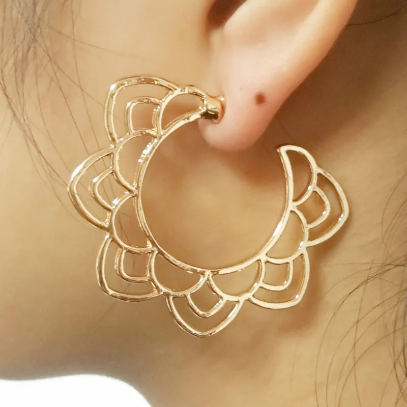 

New Popular Openwork Flower Oorbellen Brincos Gold And Silver Earrings Women's Jewelry Wholesale Earrings Fashion Jewelry