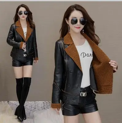 

Womens Lapel Plus Velvet Leather Jackets Winter Autumn Warm Short Section Leather Coats Large Size Faux Lampskin Fur Coat J2645
