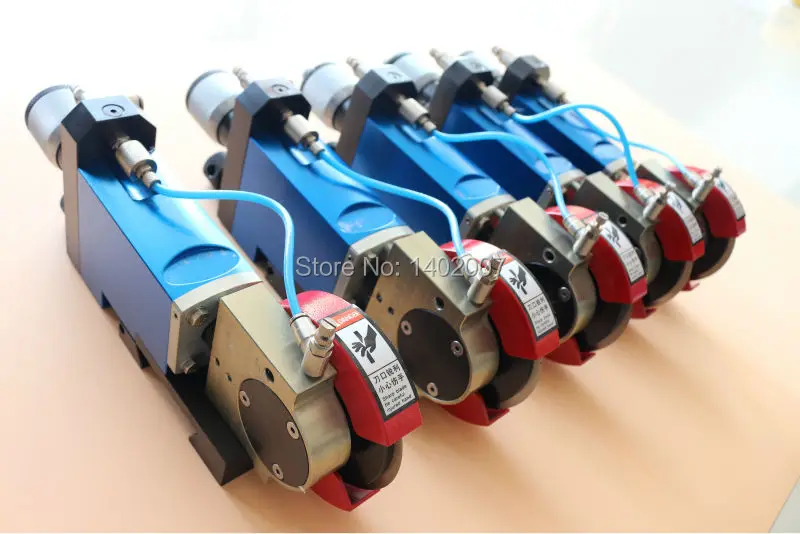 

Pneumatic knife blade slitting Turret tool holder