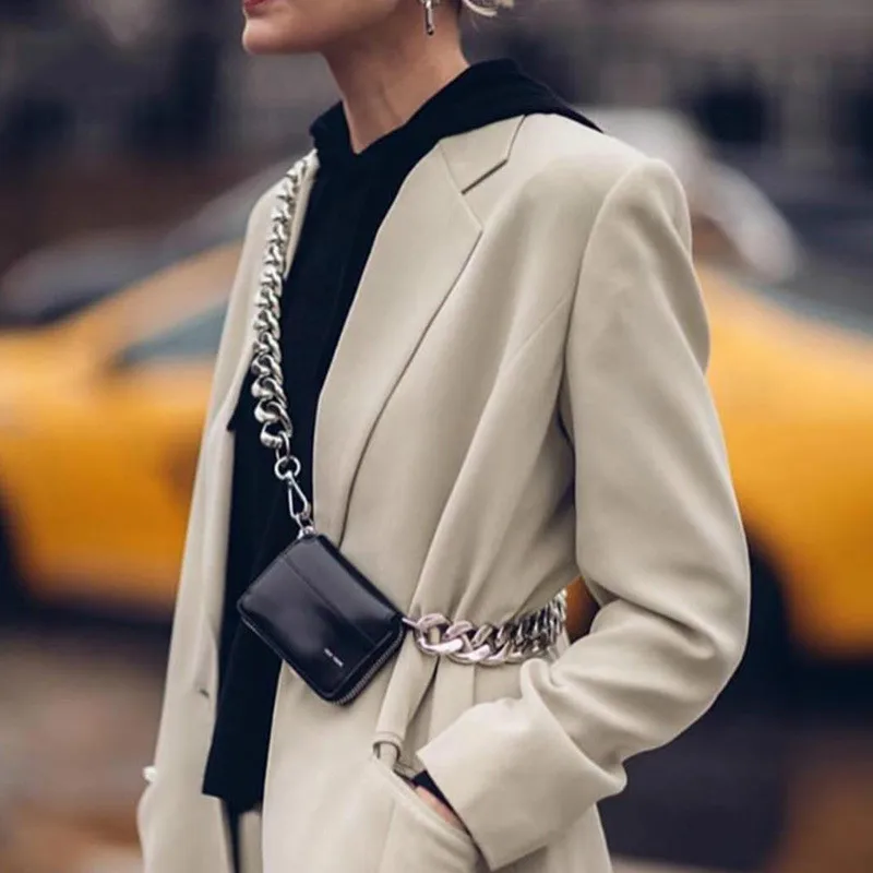 

2019 Spring Summer Stylish Black White Color Single Wide Chain Zipper PU Leather Small Messenger Bag All Match