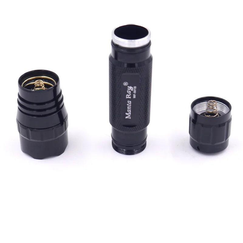 Manta Ray WF-501B Flashlights-9
