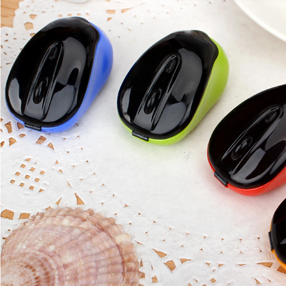 1 pcs Cute Creative Mouse Plastic Pencil Sharpener Mini Pencil Sharpener School Supplies Plastic Cutter