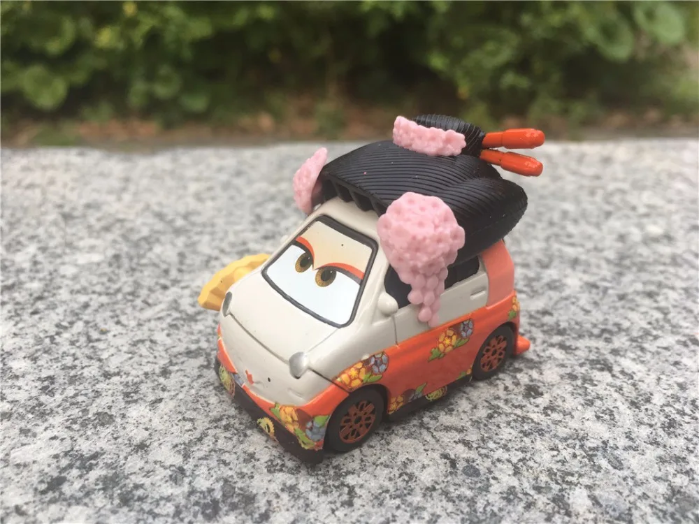 Металлический Литая машинка Disney Pixar 1:55 Tokyo вечерние Geisa Okuni без посылка |
