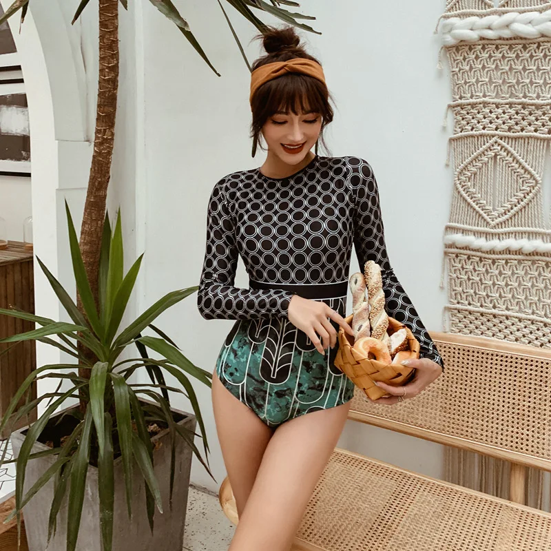 

2019 Sexy Backless Print One piece Women Swimsuit Surfing Plus size Thong Swimwear Push up Padded Long Sleeves Swimsuit