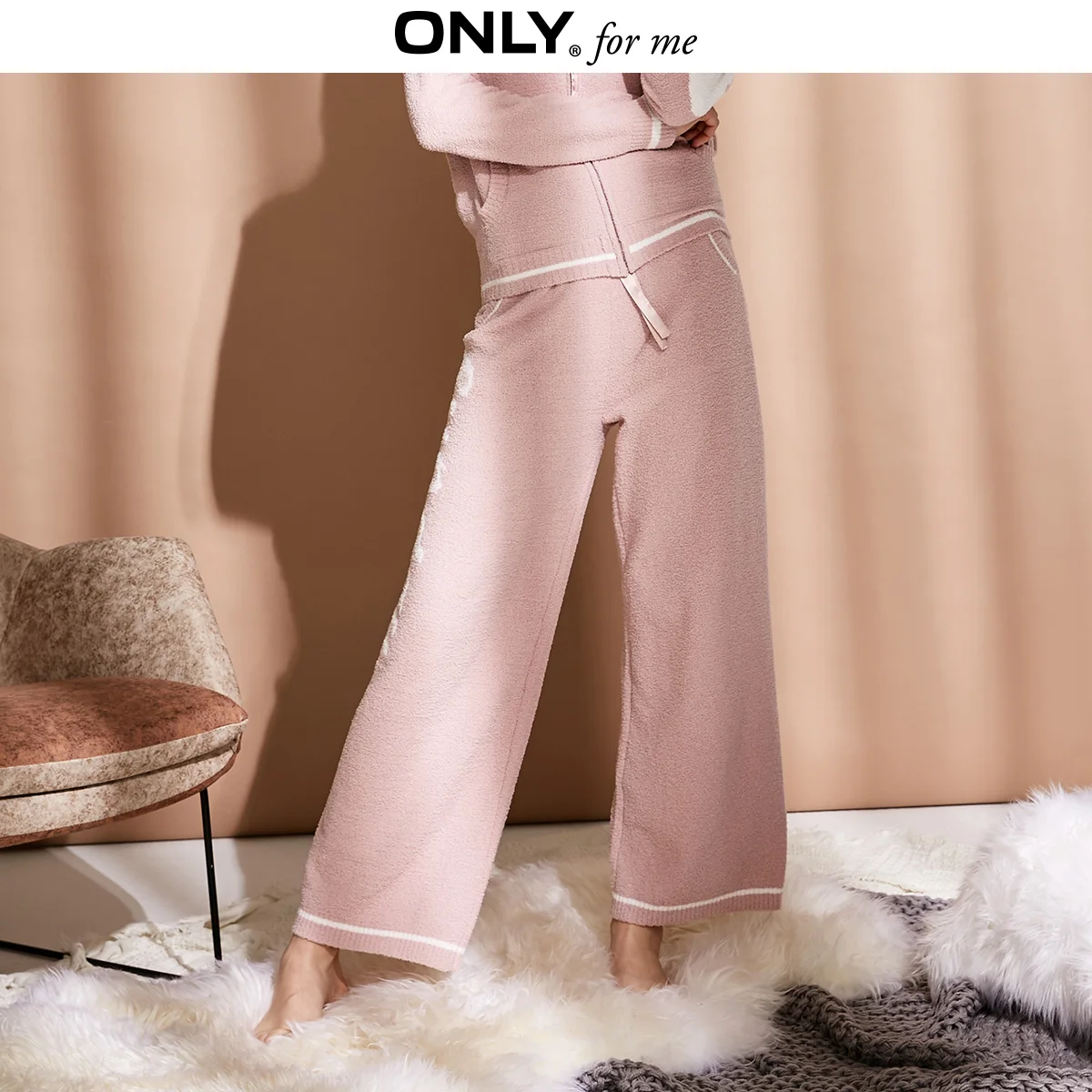

ONLY 2019 Spring Summer New Women's Letter Print Plush Casual Pants |11847V502