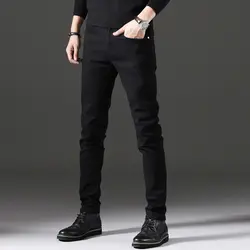 Новые черные мужские джинсы для на осень-зиму. Для мужчин тонкий корпус небольшой ноги молодежи стрейч для отдыха в Корейском стиле Джокер