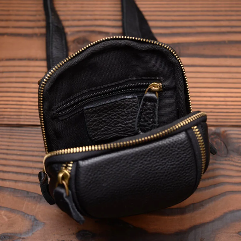 AETOO The first layer of leather men's small bag leather casual small bag mobile phone diagonal cross bag black small bag slung