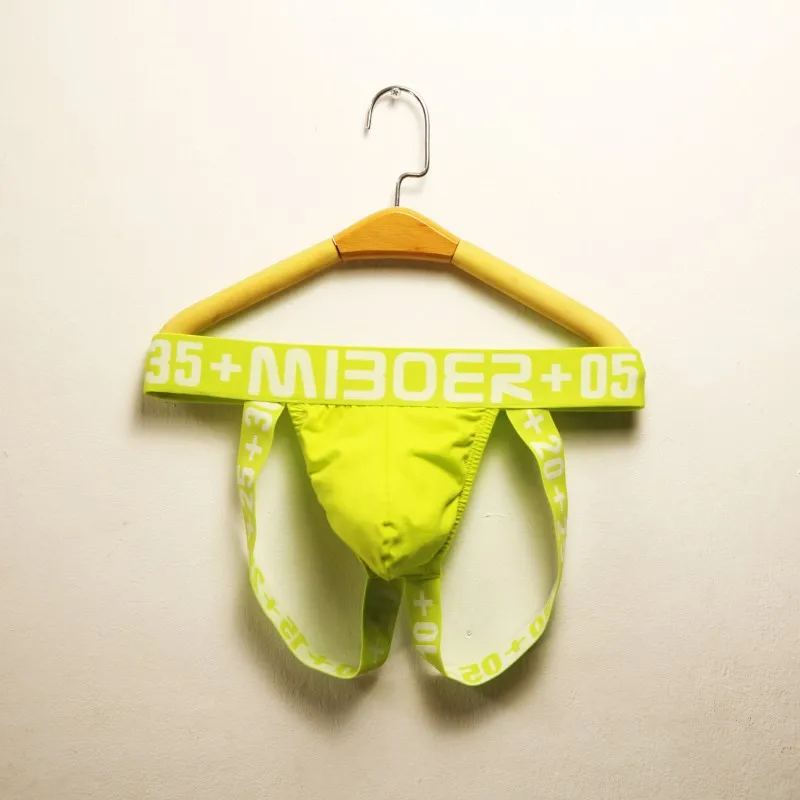 9608551616_1605400619