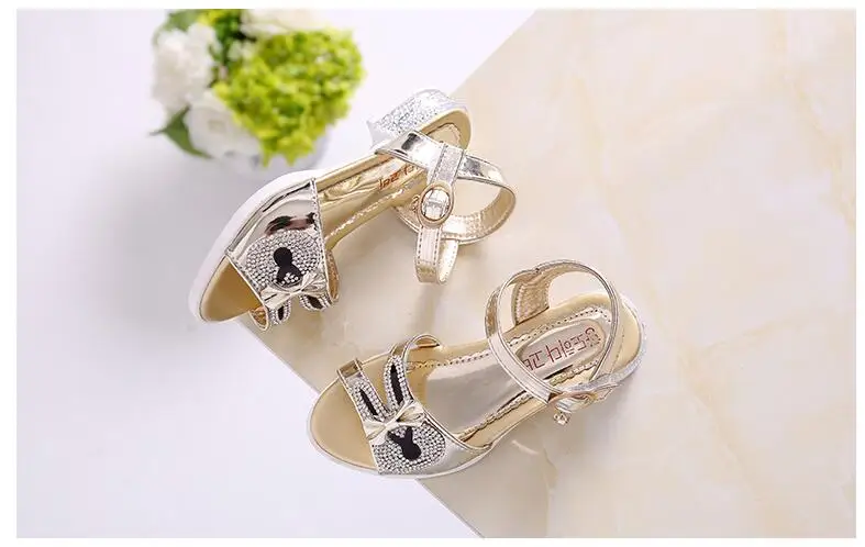 girls sandals (85)