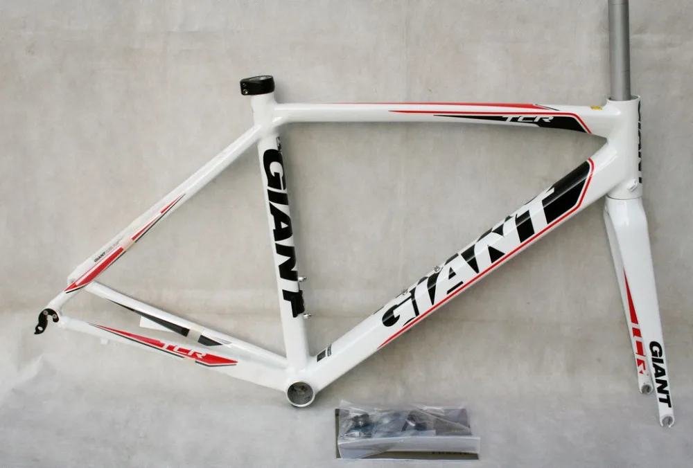 Clearance New GIANT TCR FF alloy ROAD frame set 50cm white color 0 Clearance New GIANT TCR FF alloy ROAD frame set 50cm white color 0