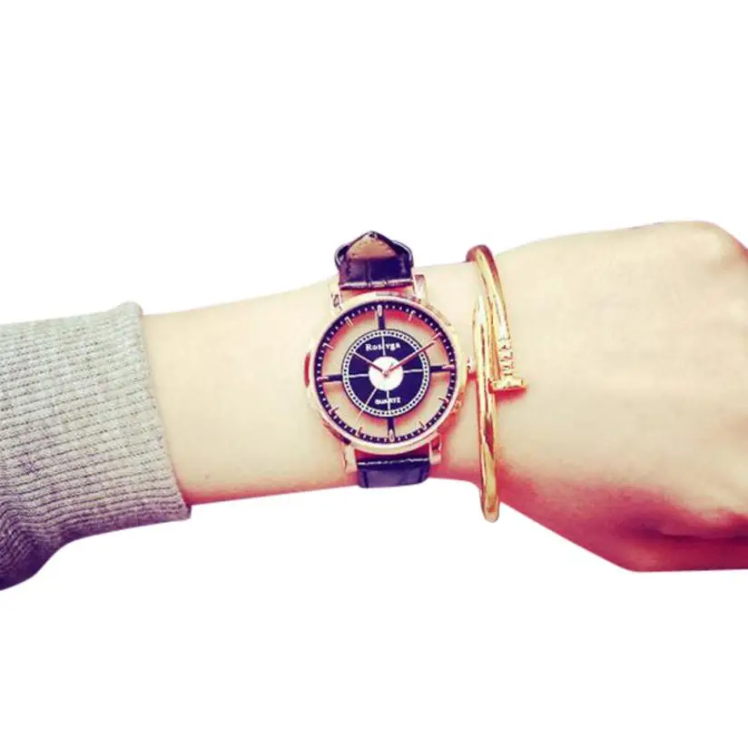 Классические модные наручные часы женские Ретро дизайн кожаный ремешок Аналоговый сплав кварцевые наручные часы браслет часы для женщин
