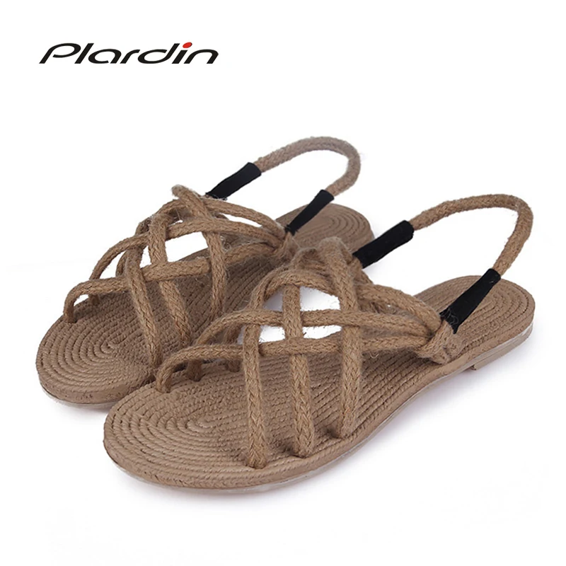 

Plardin New Summer Shoes Woman Bohemian Fish Mouth Ball Ball Ethnic Wind Flat Lace-Up Ethnic Sandals Women Shoes