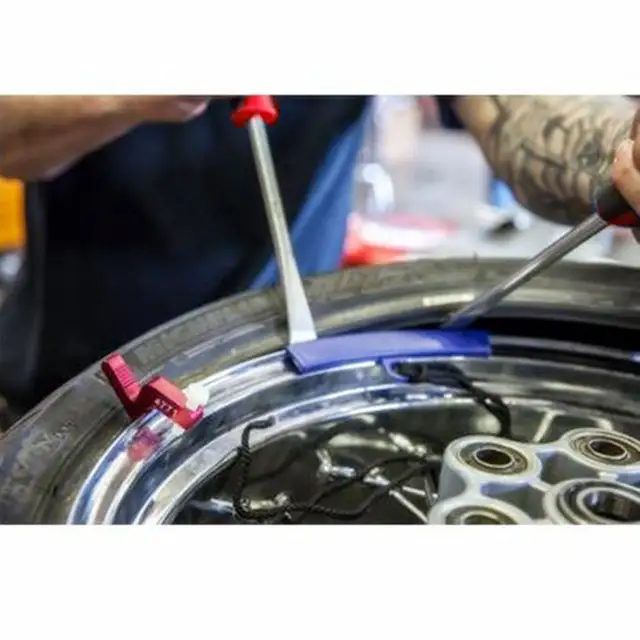 bike tyre changing tools