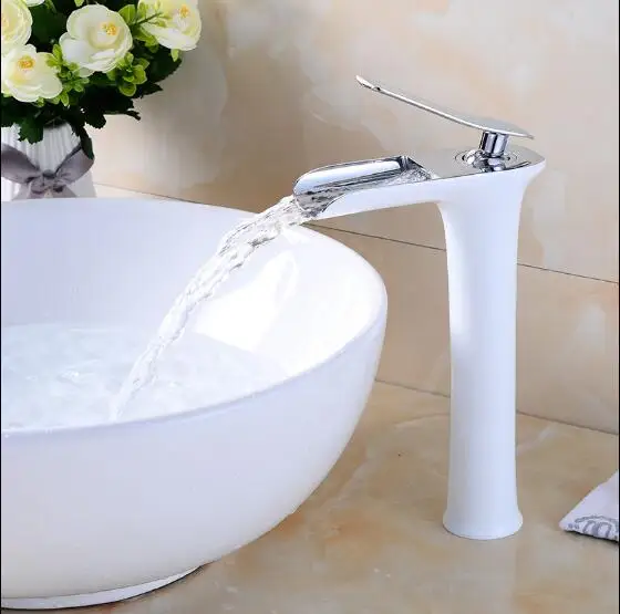 Billige Antike Becken Armaturen Wasserfall Wasserhahn Bad Wasserhahn Einzigen handgriff Waschbecken Mischbatterie Bad Antiken Wasserhahn Messing Waschbecken Wasser Kran