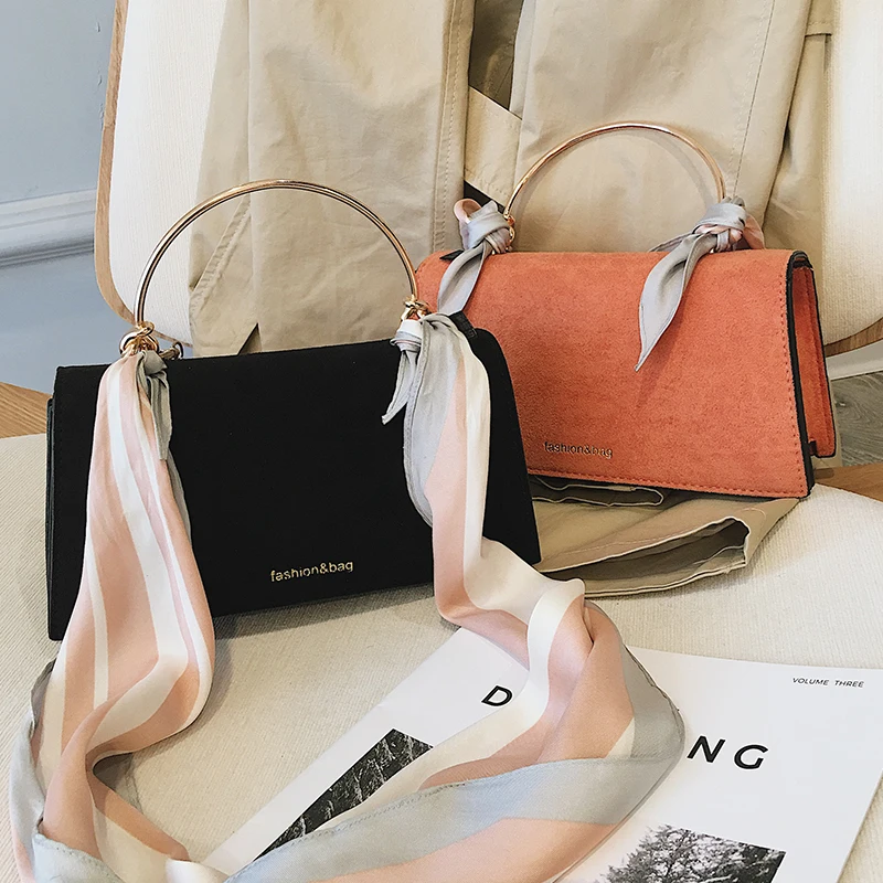 

2018 new Korean fashion matte retro mobile wild personality single shoulder slung small square bag.