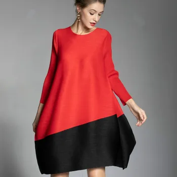 

Plus Size Dress Woman 2018 Autumn Winter Stretch Miyake Pleated Round Neck Long Sleeve Hit Color Patchwork Loose Irregular Dress