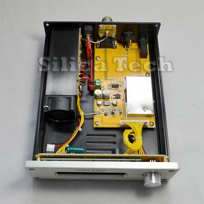25W FM Transmitter – CZE-T251 Professional Stereo Broadcast Radio With Adjustable Power (0-25W)