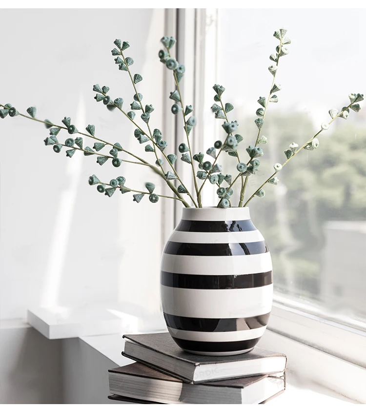 

Black White Spaced Stripes Zebra Crossing Ceramic Vase Hydroponic Dried Flowers Moder Dining Table Countertop Flower Basin Decor