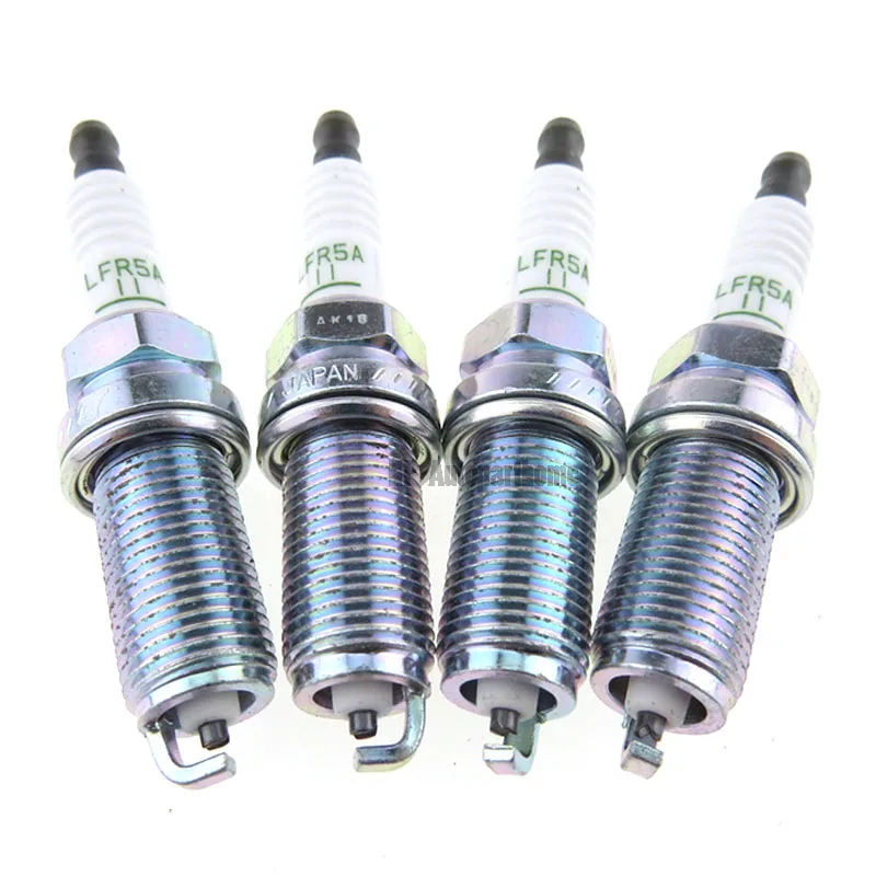 Normal Spark Plugs 18841-11051 LFR5A11 for Hyundai Kia Sorento 2011-2012 2.4 3.5 04