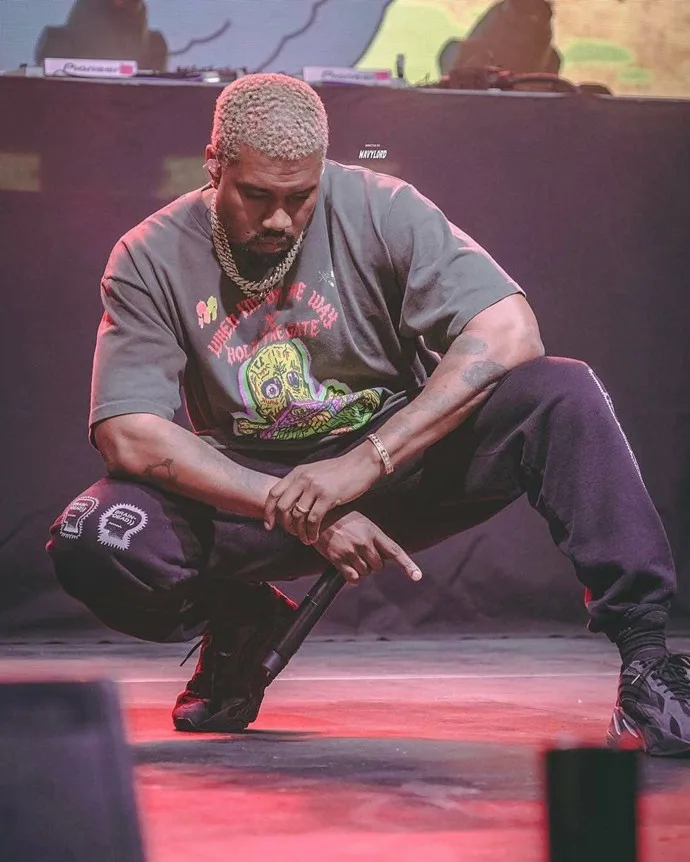 Стиль KANYE WEST граффити Печать футболка s сезон 6 хип-хоп рэп санскрит футболка Летняя свободная Хлопковая мужская футболка унисекс