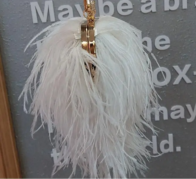 Designer Satin Ostrich Fur Feather Clutch Women Clutch Knuckle Rings Dinner Evening Bag Chain Purse Handbag Designer Satin Ostrich Fur Feather Clutch Women Clutch Knuckle Rings Dinner Evening Bag Chain Purse Handbag
