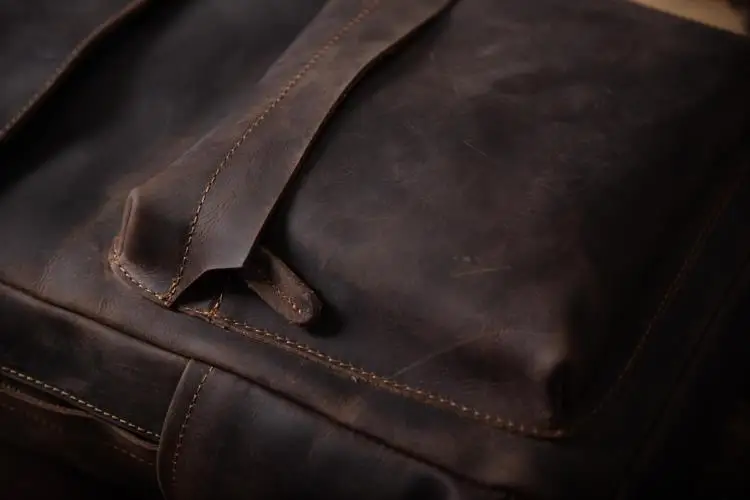AETOO Европа и США Ретро сумка мужская путешествия рюкзак досуг первый слой кожи сумка для ноутбука в школьном стиле