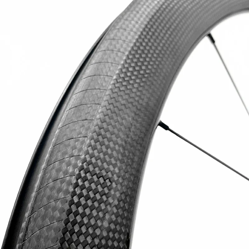 Sale 700c bicycle road wheels60x25mm clincher AC3 brake side R36 ceramics carbon wheels 1690g bicycle carbon wheels 1420 Spoke 5 Sale 700c bicycle road wheels60x25mm clincher AC3 brake side R36 ceramics carbon wheels 1690g bicycle carbon wheels 1420 Spoke 5